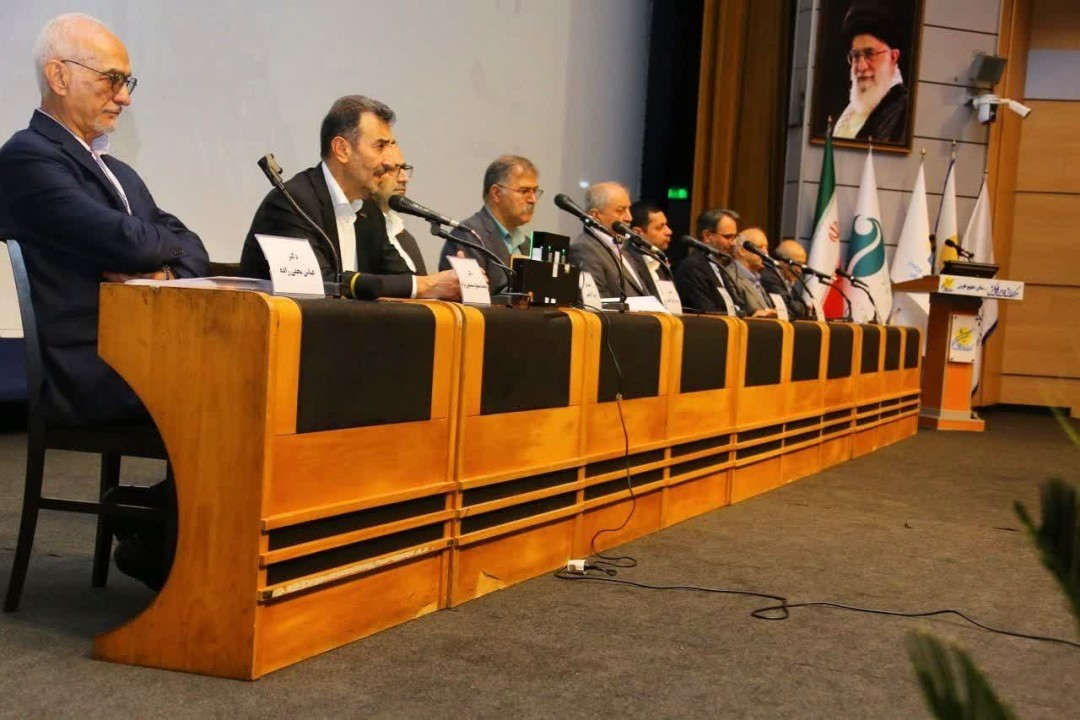 حمایت ایمیدرو از دانش بنیان ها برای اجرای سیاست های فولاد سبز حمایت ایمیدرو از دانش بنیان ها برای اجرای سیاست های فولاد سبز