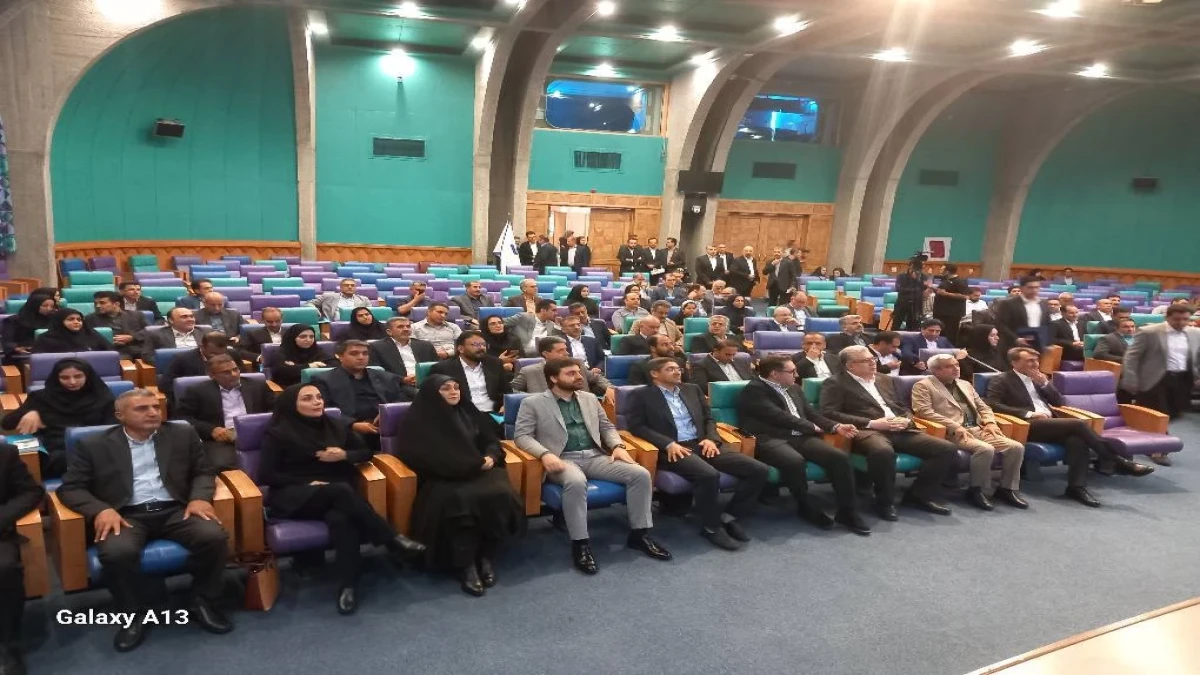 آغاز نشست سراسری هم‌اندیشی تجارت خارجی کشور با حضور رئیس کل سازمان توسعه تجارت در اصفهان