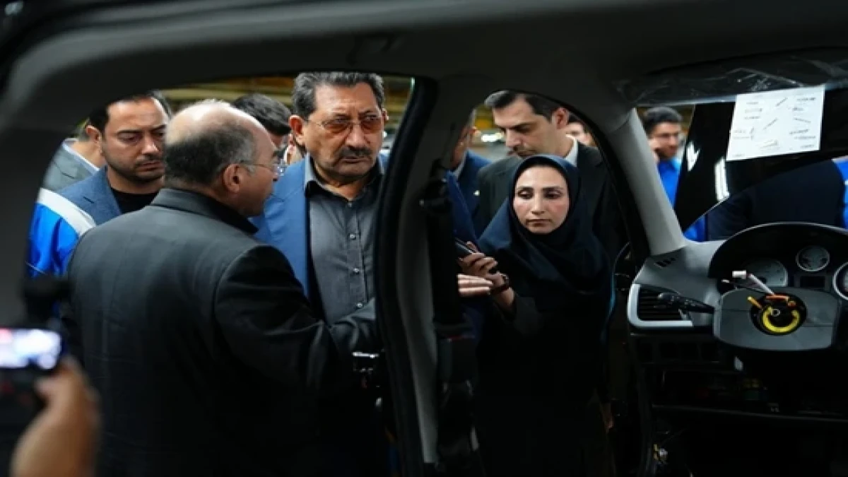 افزایش تولید و تکیه بیشتر بر تولید داخل؛ مطالبه مردم از خودروسازان
