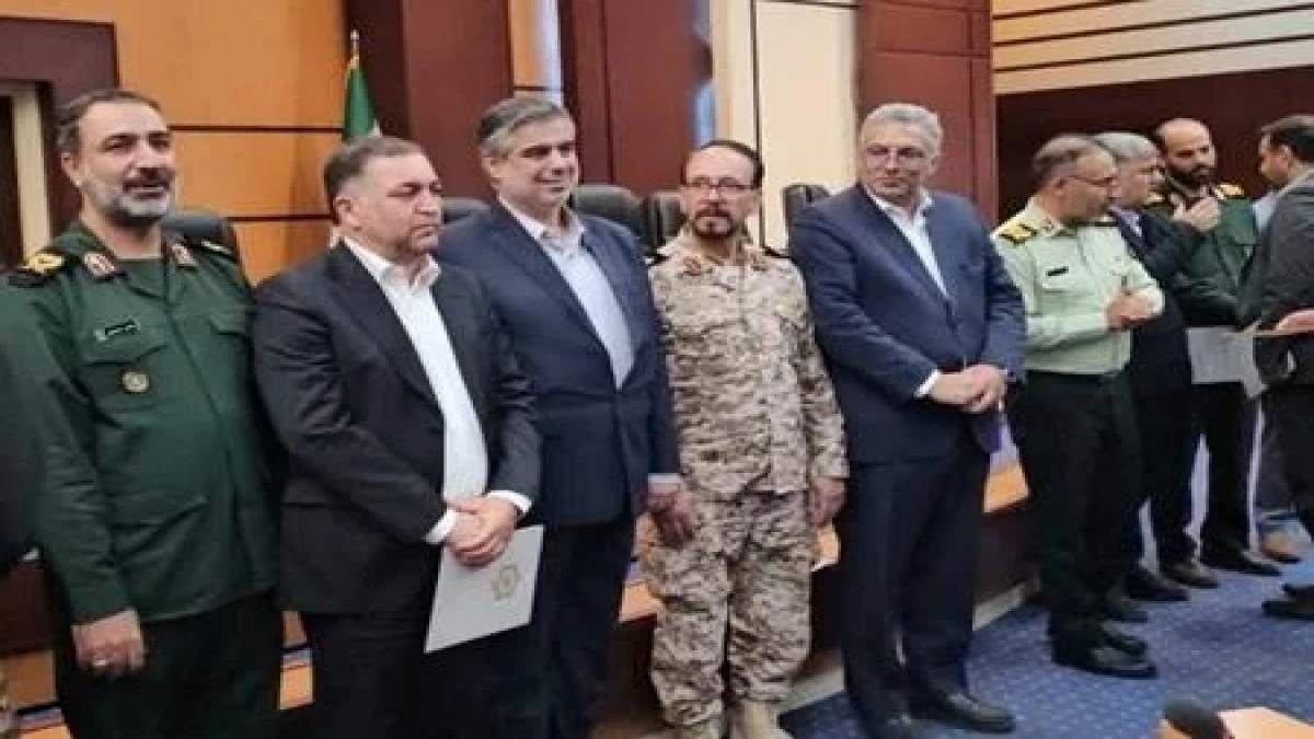 تقدیر استاندار مرکزی و فرمانده سپاه روح الله از مدیرعامل پتروشیمی شازند