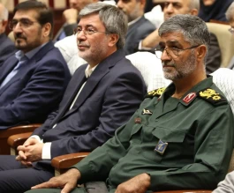 برگزاری همایش بزرگداشت هفته دفاع مقدس در بیمه ایران
